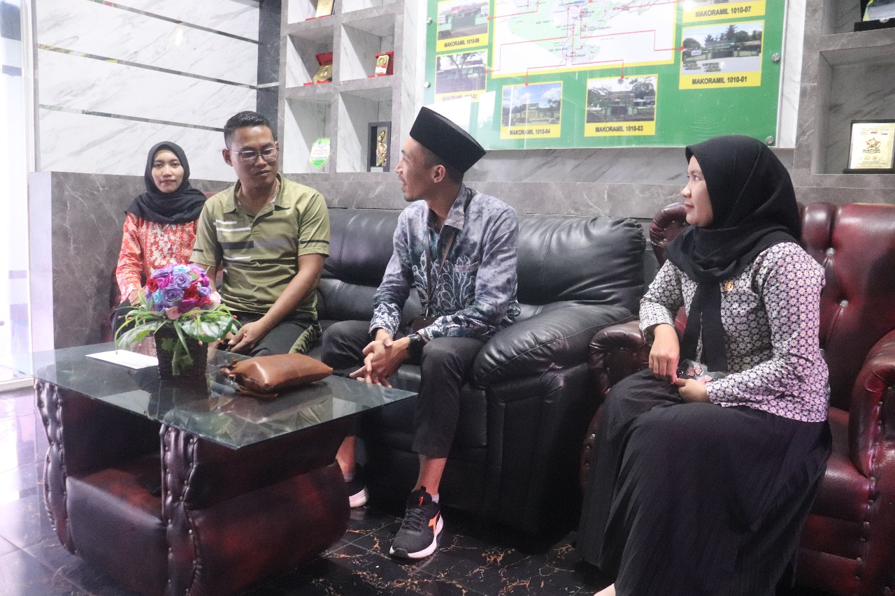 Anggota Bawaslu Kabupaten Tapin A. Fadzlur Rahman kunjungi Polres dan Kodim 1010 Tapin untuk bahas PDPB
