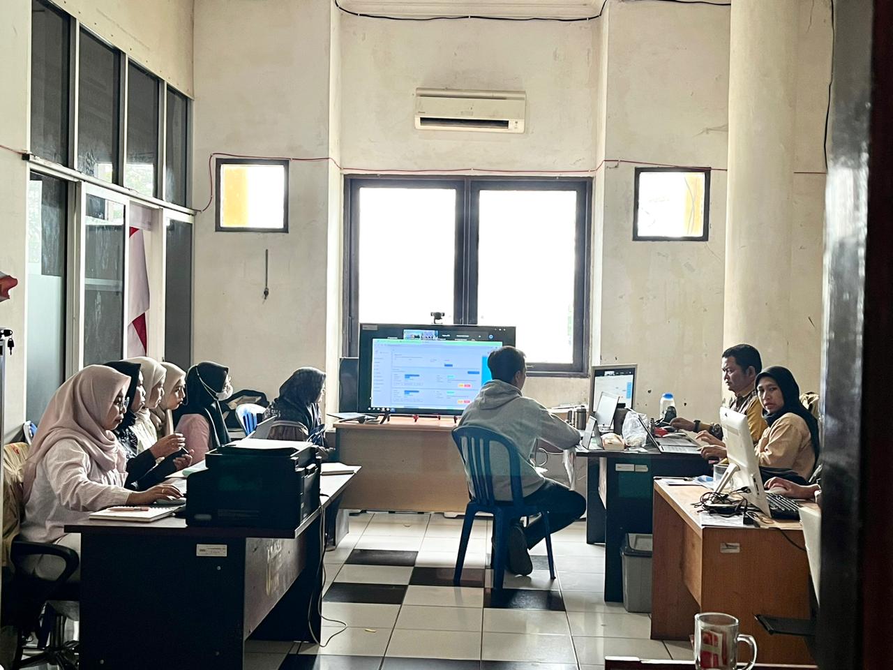 ASN PPPK Bawaslu Tapin Ikuti Pendampingan Pengisian Aplikasi E-Kinerja
