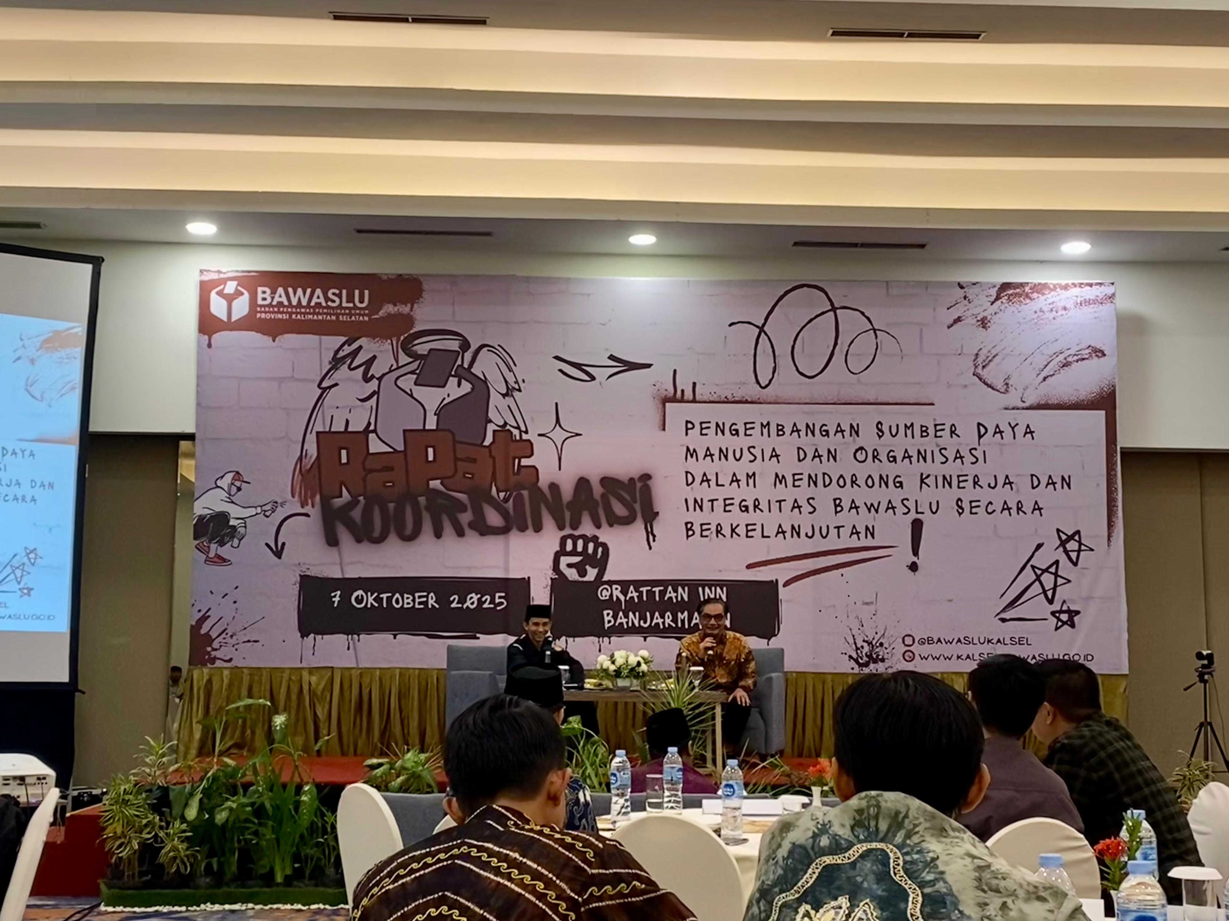 Tingkatkan Kinerja dan Integritas, Bawaslu Kalsel Perkuat SDM dan Organisasi