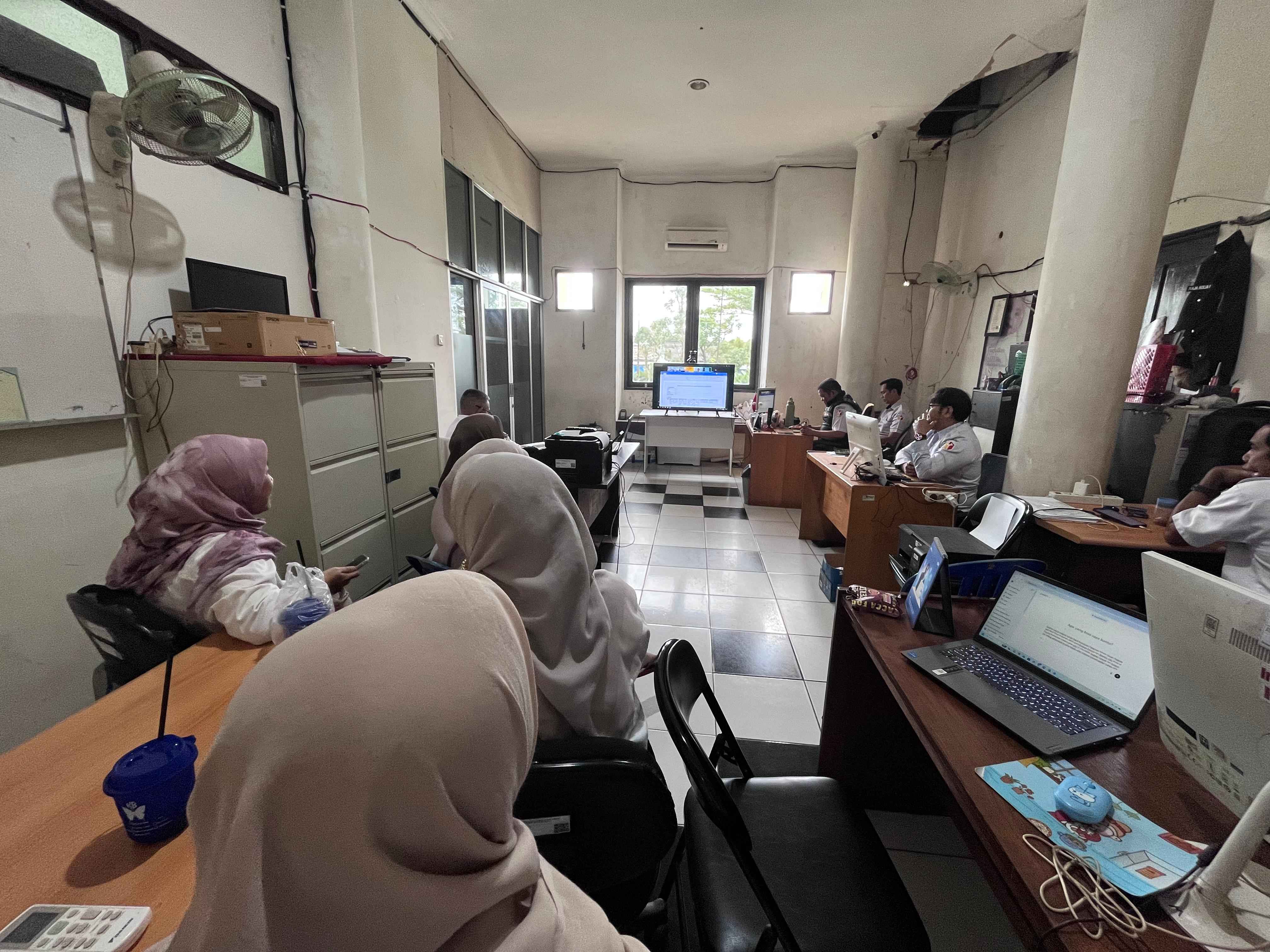 WFA Tetap Produktif, Bawaslu Kalsel Bahas Pelaporan Kinerja Harian Pegawai