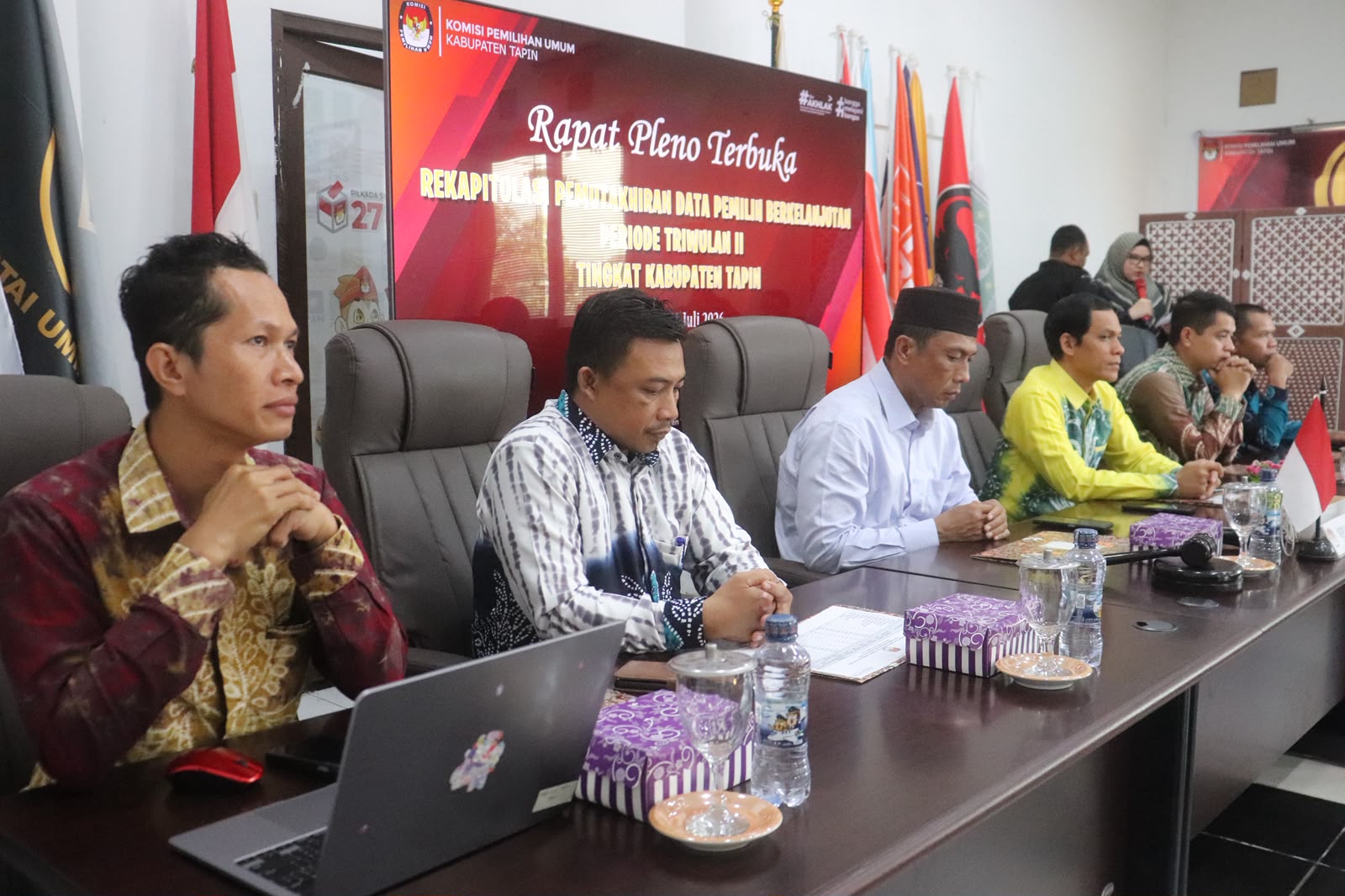 Hadiri Pleno Terbuka DPB Triwulan II, Bawaslu Tapin Kawal Akurasi Data Pemilih Menuju Pemilu 2029