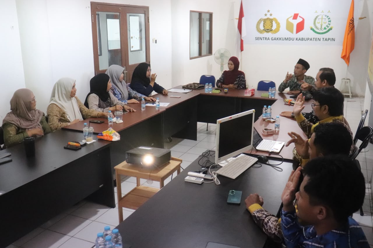 Lewat Studi Kasus, Bawaslu Tapin Asah Kemampuan Aparatur Layani Pemilih Disabilitas