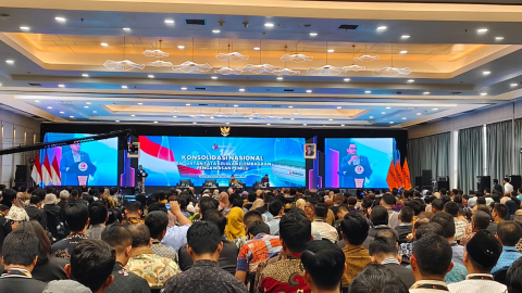 Ketua Komisi II DPR RI M. Rifqinizamy Karsayuda saat memberikan arahan kepada peserta yang hadir