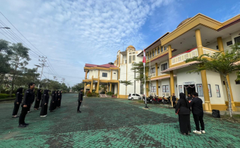 Apel Rutin Senin Pagi, Perkuat Disiplin dan Semangat Kerja Bawaslu Tapin