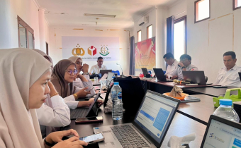 Perkuat Kinerja 2026, ASN dan PPPK Bawaslu Tapin Ikuti Rapat SKP Secara Daring