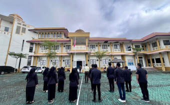 Disiplin Tetap Dijaga, Rahmadi Ingatkan ASN Bawaslu Tapin di Apel Pagi