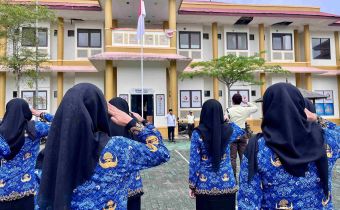 Bawaslu Tapin Gaungkan Semangat Persatuan dalam Upacara Harkitnas 2026