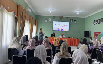 Abid: Perempuan Memiliki Peran Strategis dalam Membangun Demokrasi
