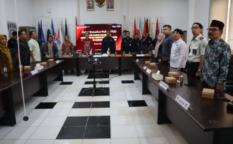 Bersama Kawal Data Pemilih, Bawaslu Tapin Hadiri Forum Konsultasi Publik