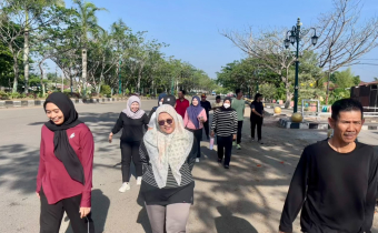 Jumat Sehati, Bawaslu Tapin Isi Pagi dengan Langkah Sehat dan Semangat Kebersamaan