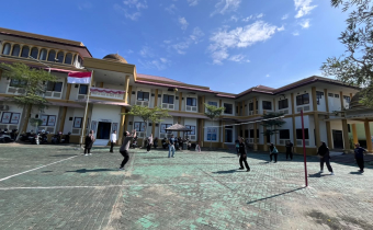 Jumat Sehati, Bawaslu Tapin Perkuat Kekompakan Melalui Olahraga Bersama