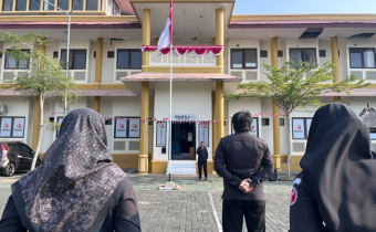 Jaga Disiplin, Perkuat Komitmen: Pesan Rahmadi di Apel Senin